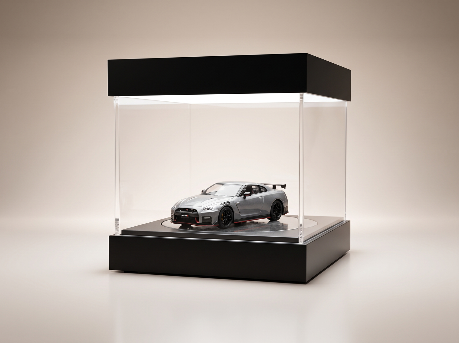 KP Design display case showing a premium 1:64 Nissan GT-R, ideal for Mini GT and Tarmac models